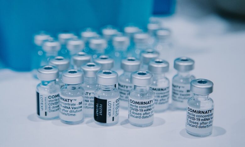 Un vaccin contre le cancer est envisageable avant 2030, selon les fondateurs de BioNTech