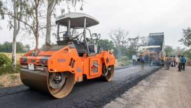 En Inde, les routes sont créées à partir de déchets plastiques recyclés